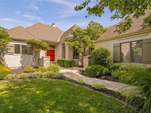 14741 Beverly St, Overland Park, KS 66223