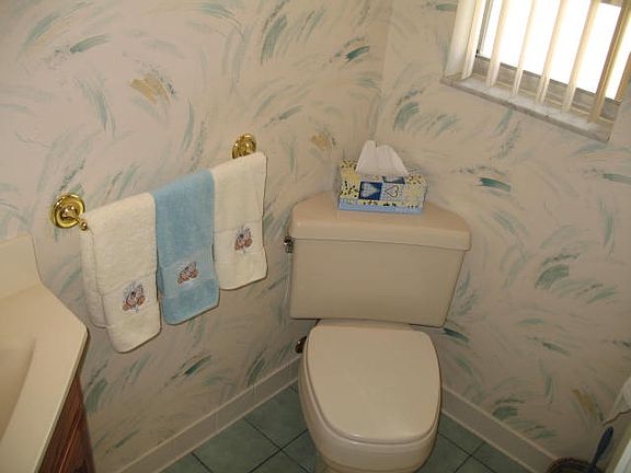 half bath custom fixtures