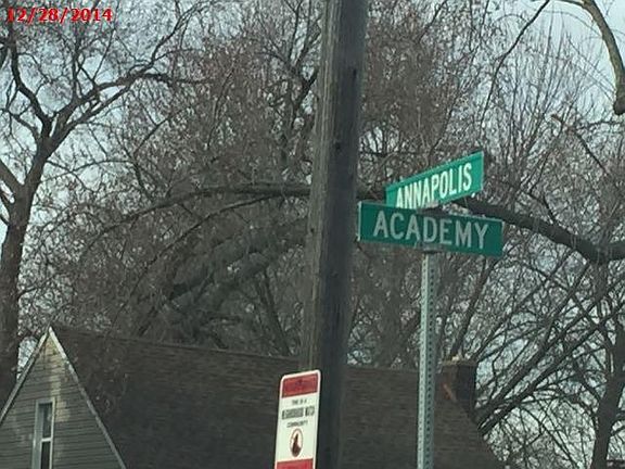 5th image of 4642 Academy St