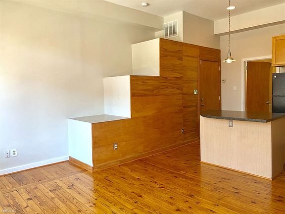 21BAE1D4-54F3-413D-8EF8-99E3D0DD8DB4