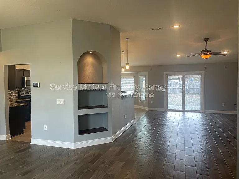 7063 Harvest Way — Photo 4