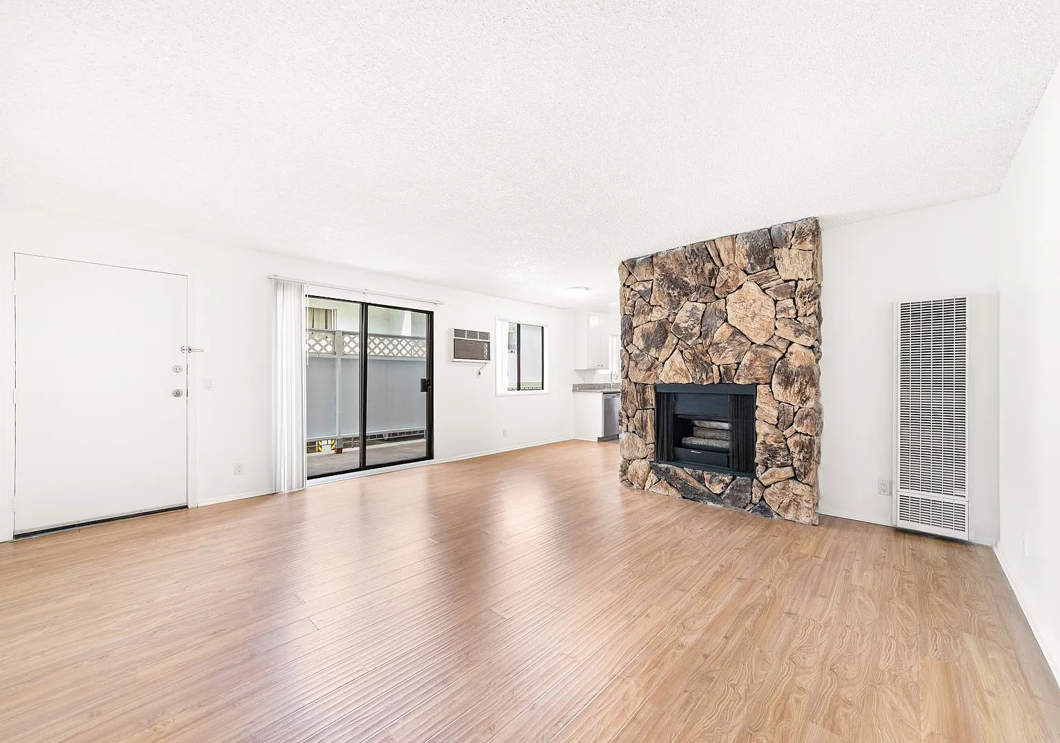 3744 Delmas Terrace — Photo 1