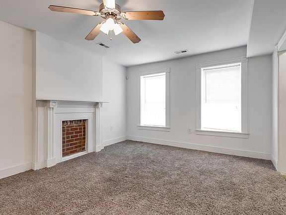 4th image of 1800 Parkwood Ave