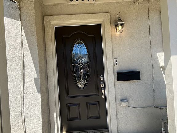 2nd image of 107 Pereira Ave