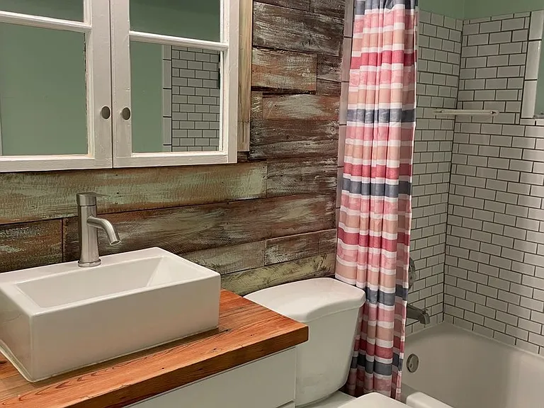 3317 Salisbury Dr — Photo 12