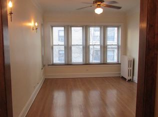 447 W Saint James Pl #3, Chicago, IL 60614