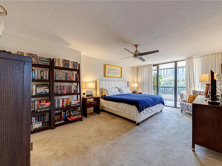 530 E Central Blvd #306 — Photo 10