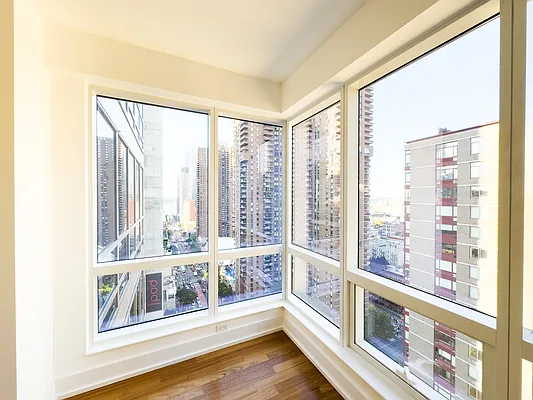 Sold by KTP Realty Advisors Inc. | media 3