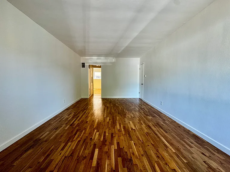 1120 N Curson Ave #5 — Photo 10