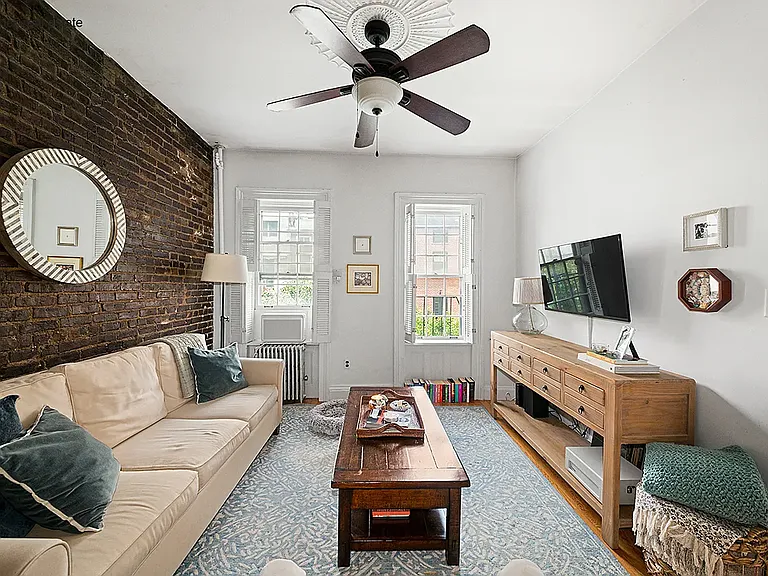 93 Atlantic Ave #4R — Photo 2