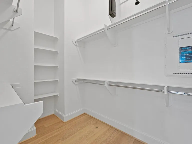 614 Delmar St — Photo 22