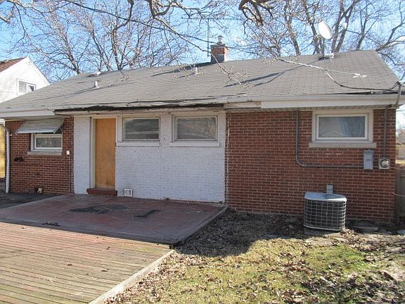 5th image of 7720 N Harlem Ave
