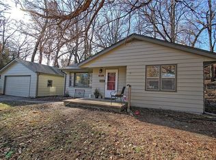 3624 Nierob Court Dr, Des Moines, IA 50310