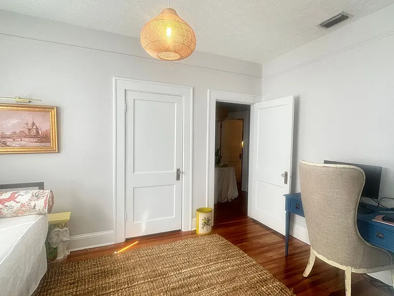1332 Belvedere Ave — Photo 21