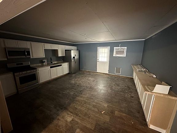 5th image of 907 Rear Florida St