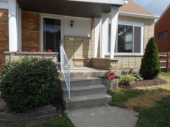 3rd image of 5808 Childs Ave