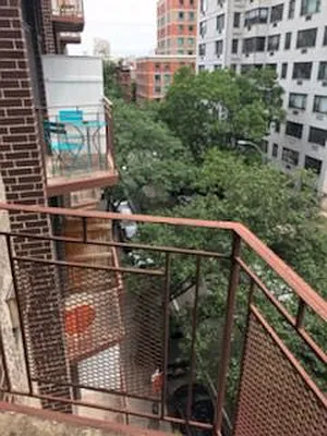 Rented by Mallory Management Corp | media 4