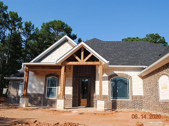 5th image of 15818 Red Cloud Dr