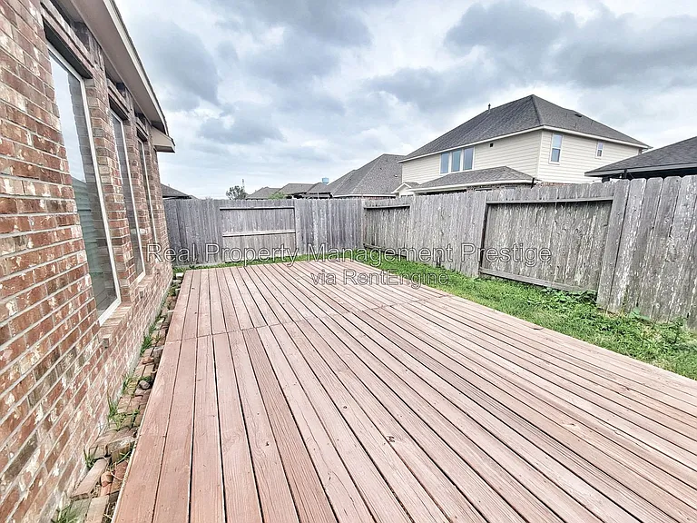 4820 Piares Ln — Photo 3