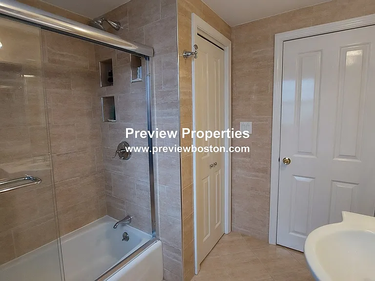 26 Lake Shore Ct #1P — Photo 8