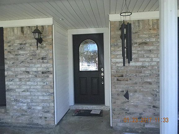 2nd image of 3223 Greenridge Dr