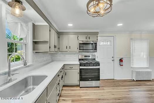 3rd image of 27 Spring St APT A