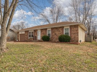 602 E Dyann Drive, Nixa, MO 65714