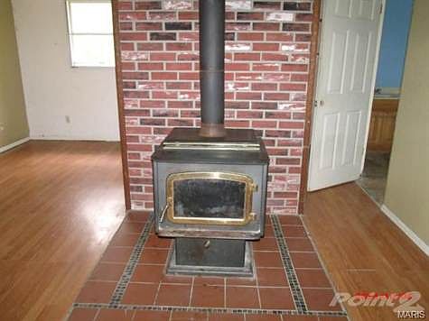 5th image of 395 River View Dr