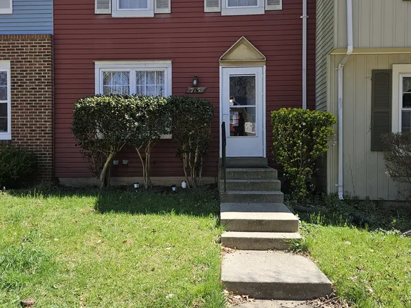 715 Saint Michaels Dr, Bowie, MD 20721