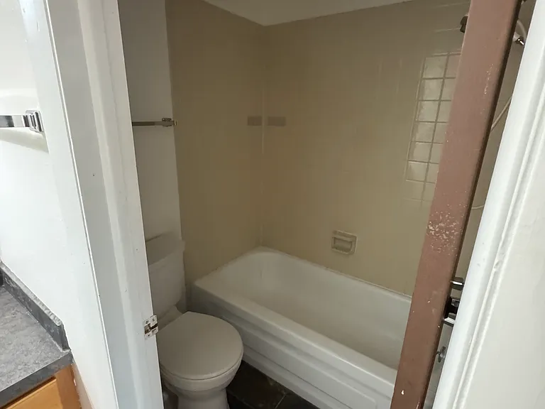 Bedroom 2 bath