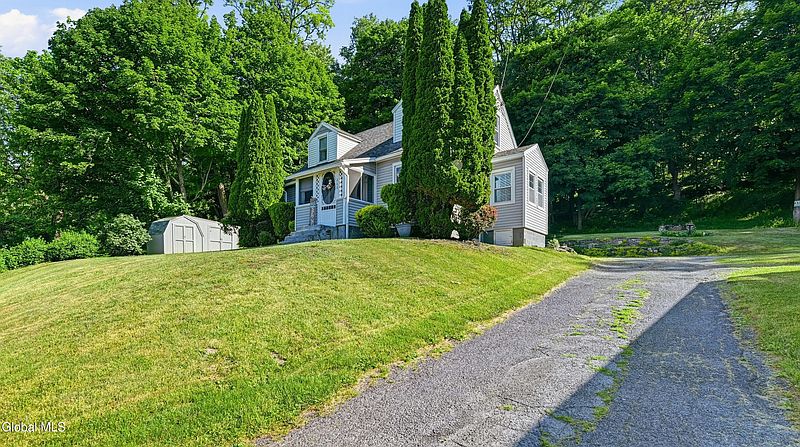 4th image of 268 Chapman Drive