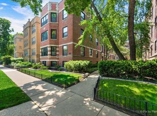 726 Hinman Ave APT 2E, Evanston, IL 60202