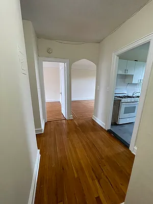 Rented by Metropolis International Realty Inc. | media 1