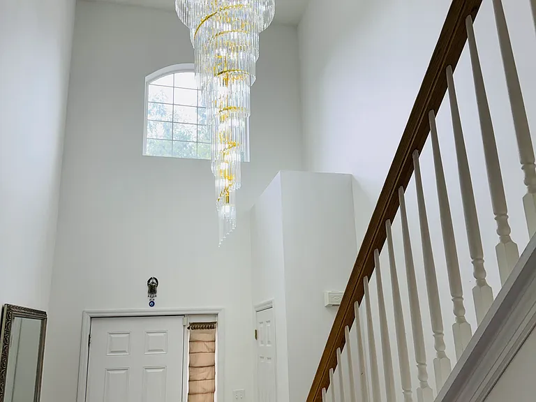 100 Pine St #9 — Photo 45