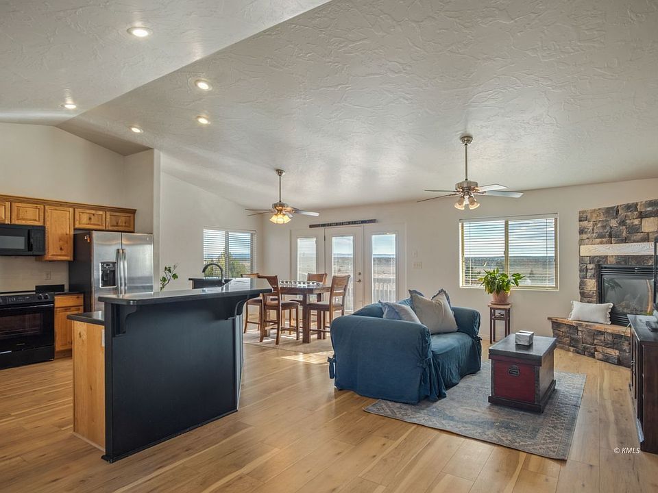 1st image of 3770 E Juniper Cliffs Dr