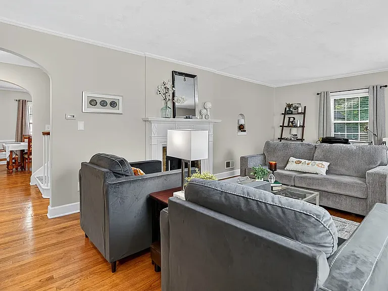 115 Oak Knolls Ave — Photo 5