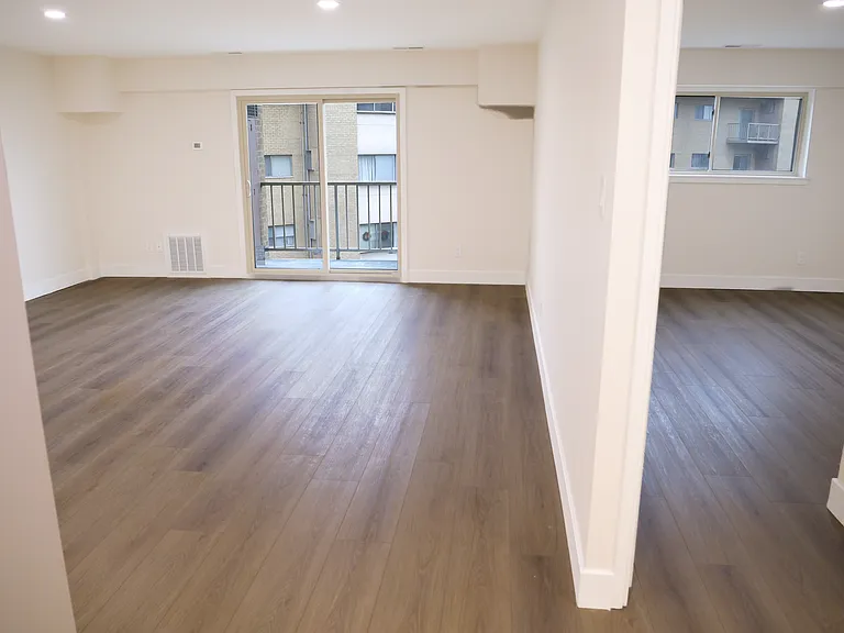 Drexeline Apartments — Photo 11