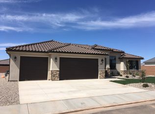 3952 S Saddleback Rd, Washington, UT 84780