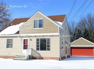 5520 Morgan St, Maple Heights, OH