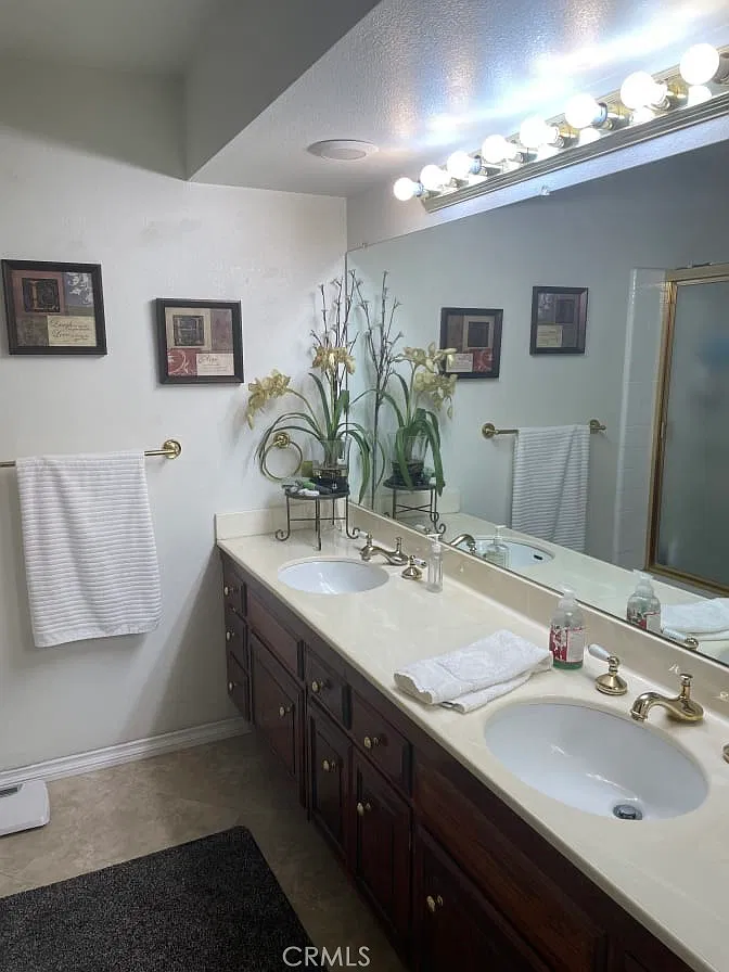 4 bed, 2121 sqft, $1,200 — Photo 3