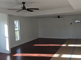 2110 N 6th St, Waco, TX 76708