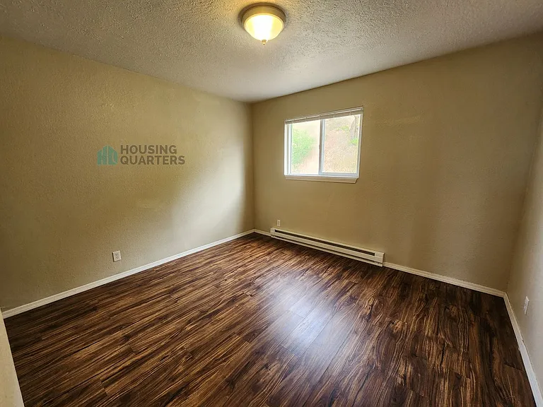 2915 N Mayfair St — Photo 16