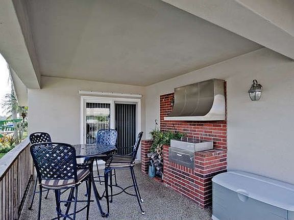 5th image of 4981 62nd Ave S