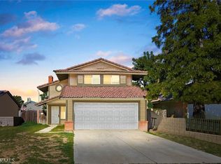 164 Oaktree Dr, Perris, CA 92571