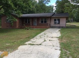 224 W Main St, Irwinton, GA 31042