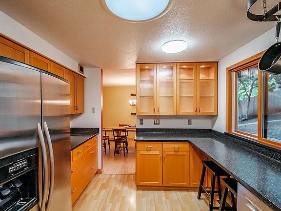 4th image of 4178 NW Elmwood Dr