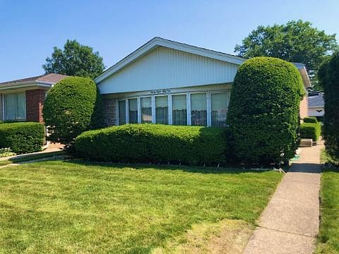 1st image of 3851 Dempster St
