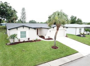 8448 Newton Dr, Port Richey, FL 34668