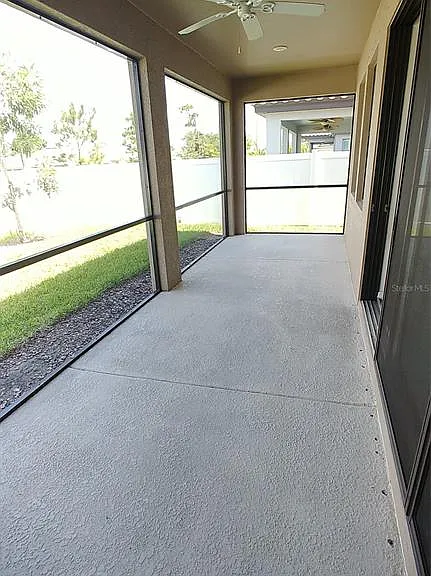 7013 Island Queen Ct — Photo 15