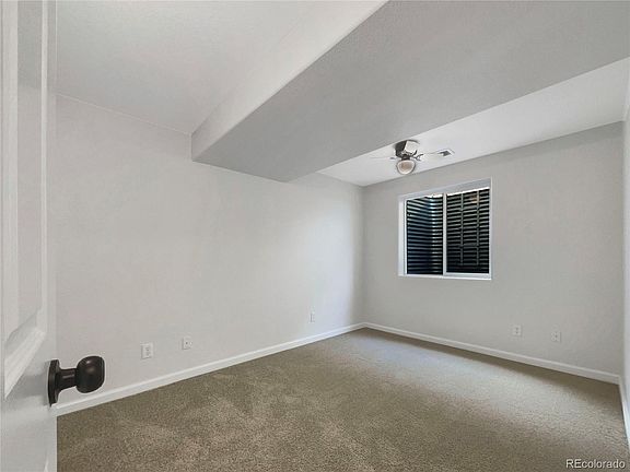 3rd image of 437 Lilac Avenue